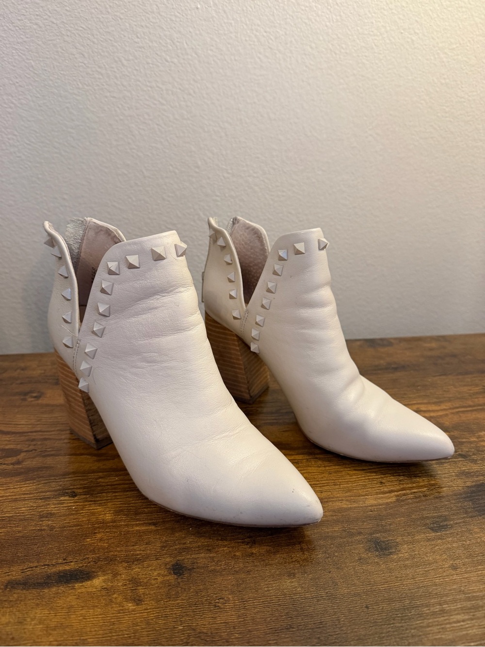 Steve Madden Ivory Studded Pointed-Ankle Heeled Booties